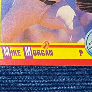1990 Score Mike Morgan Print Dot Flaw Error Los Angeles Dodgers 974A